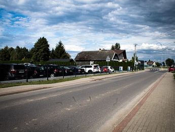 Główne zdjęcie parkingu Odlotowy Parking Jasionka - lotnisko Rzeszów (RZE) Odlotowy Parking Jasionka - lotnisko Rzeszów (RZE) - główne zdjęcie parkingu