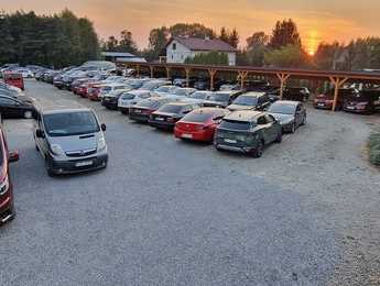 Główne zdjęcie parkingu PARK4YOU - parking lotnisko Rzeszów-Jasionka (RZE) PARK4YOU - parking lotnisko Rzeszów-Jasionka (RZE) - głowne zdjęcie parkingu